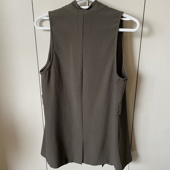 Dynamite Army Green Cardigan - Picture 2 of 4